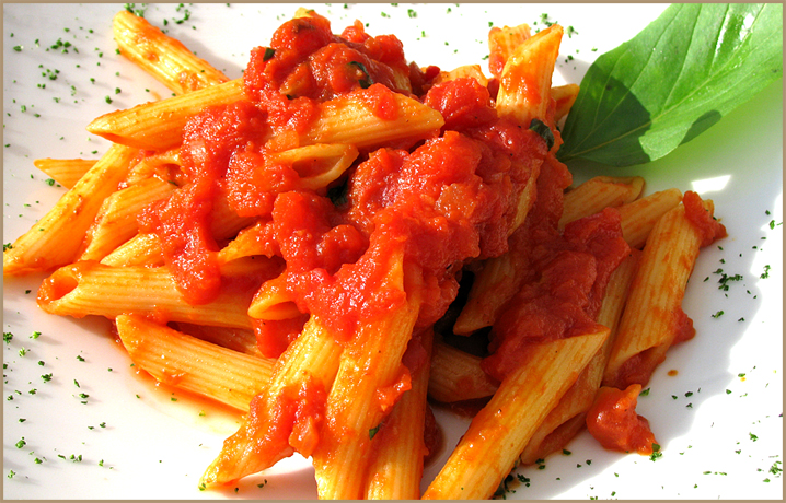 Макароны с помидорами Макароны с помидорами